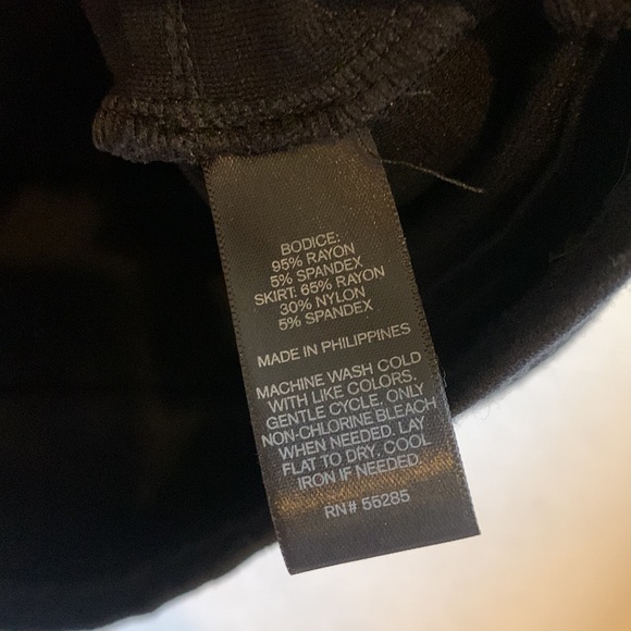 Black Express dress size medium - Picture 3 of 4